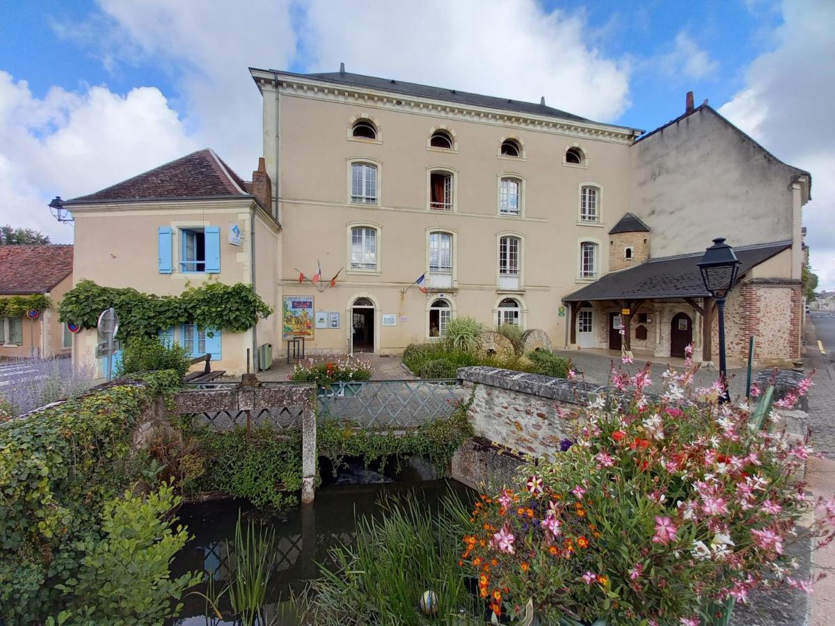 Gite Le Moulin Mezieres-en-Brenne Exterior foto